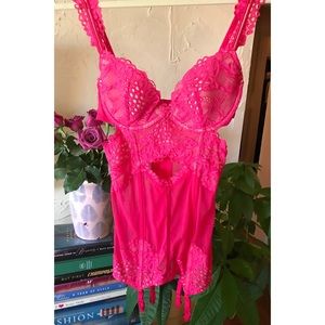 💞Hot Pink Lacey Corset/Negligee💞